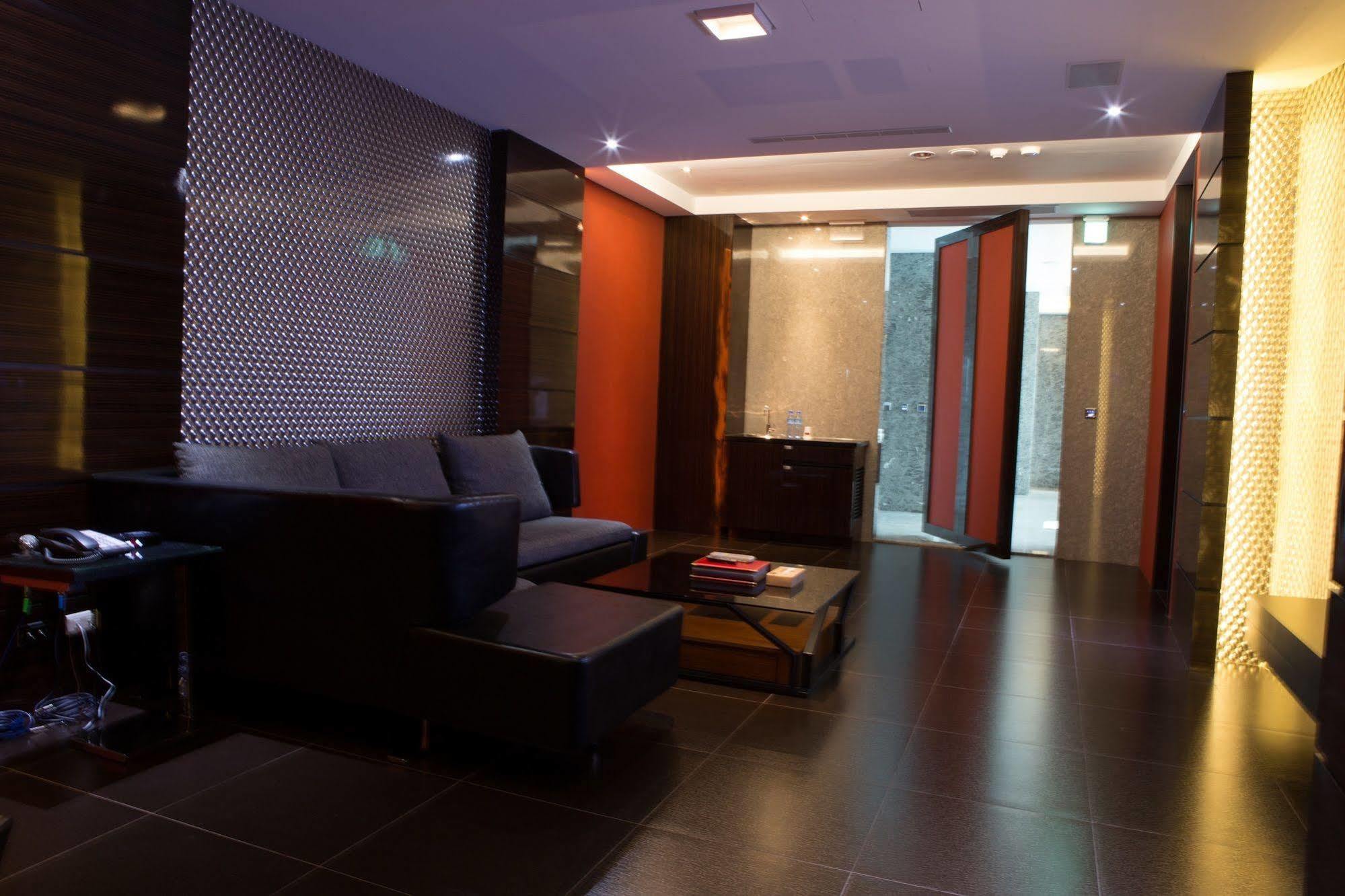 All-Ur Boutique Motel - Hualian Branch Ji'an Dış mekan fotoğraf